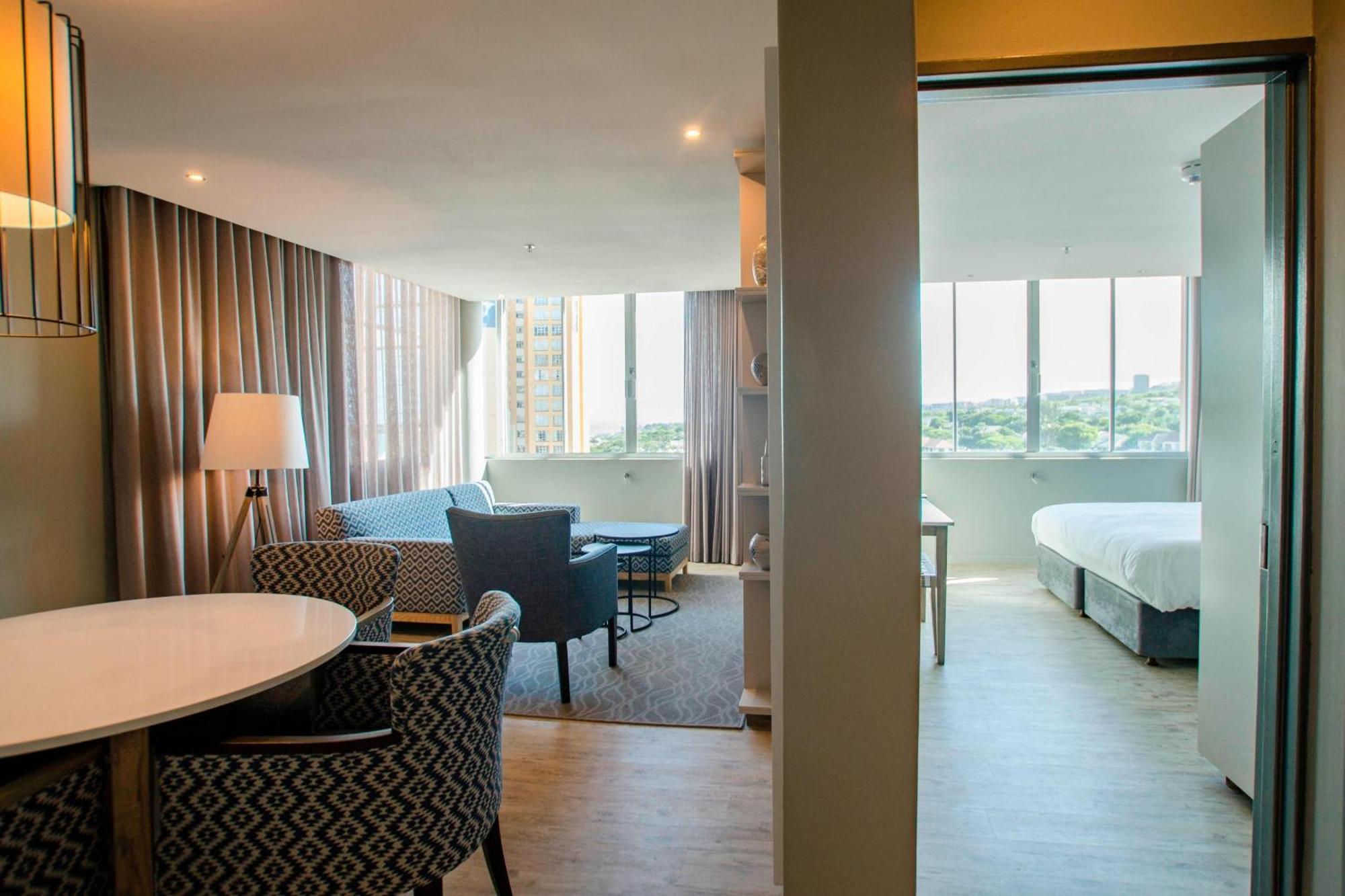 Protea Hotel by Marriott Durban Umhlanga Bagian luar foto